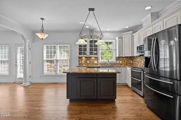$2,350 | 1325 Old Regent Drive, Fuquay-Varina, NC 27526