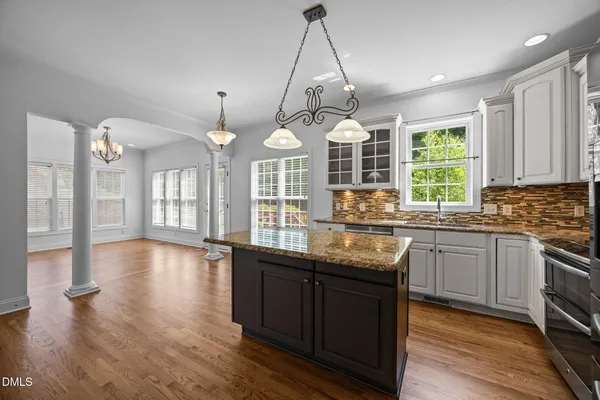$2,350 | 1325 Old Regent Drive, Fuquay-Varina, NC 27526