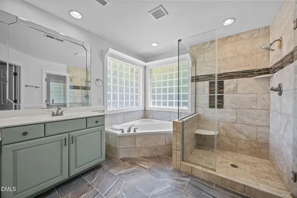 $2,350 | 1325 Old Regent Drive, Fuquay-Varina, NC 27526
