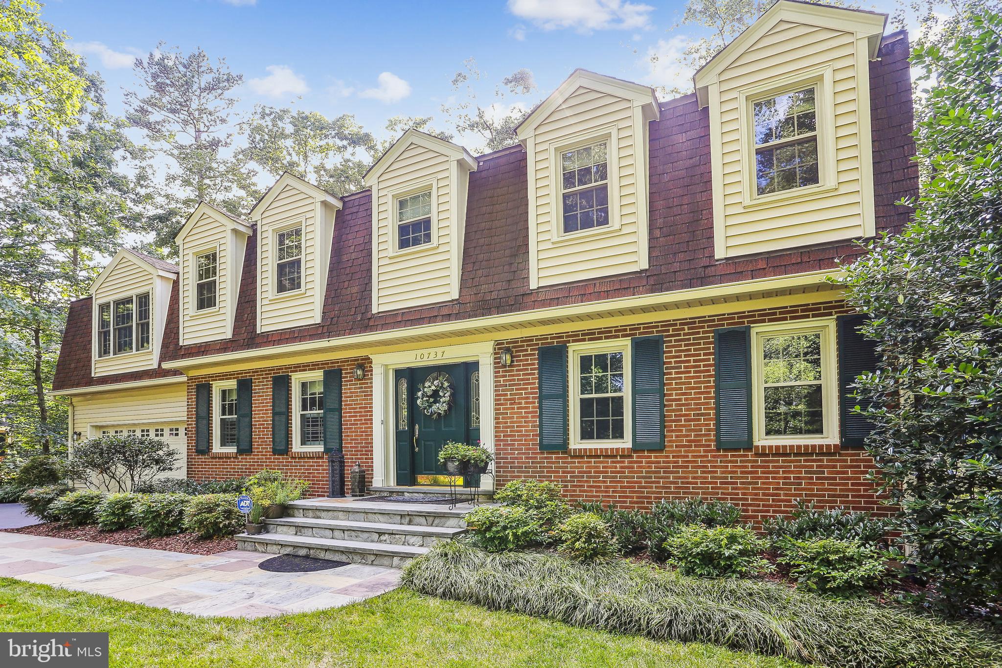 10737 Midsummer Drive Reston, VA 20191 - Photo 3 of 87 Gallery Image 3