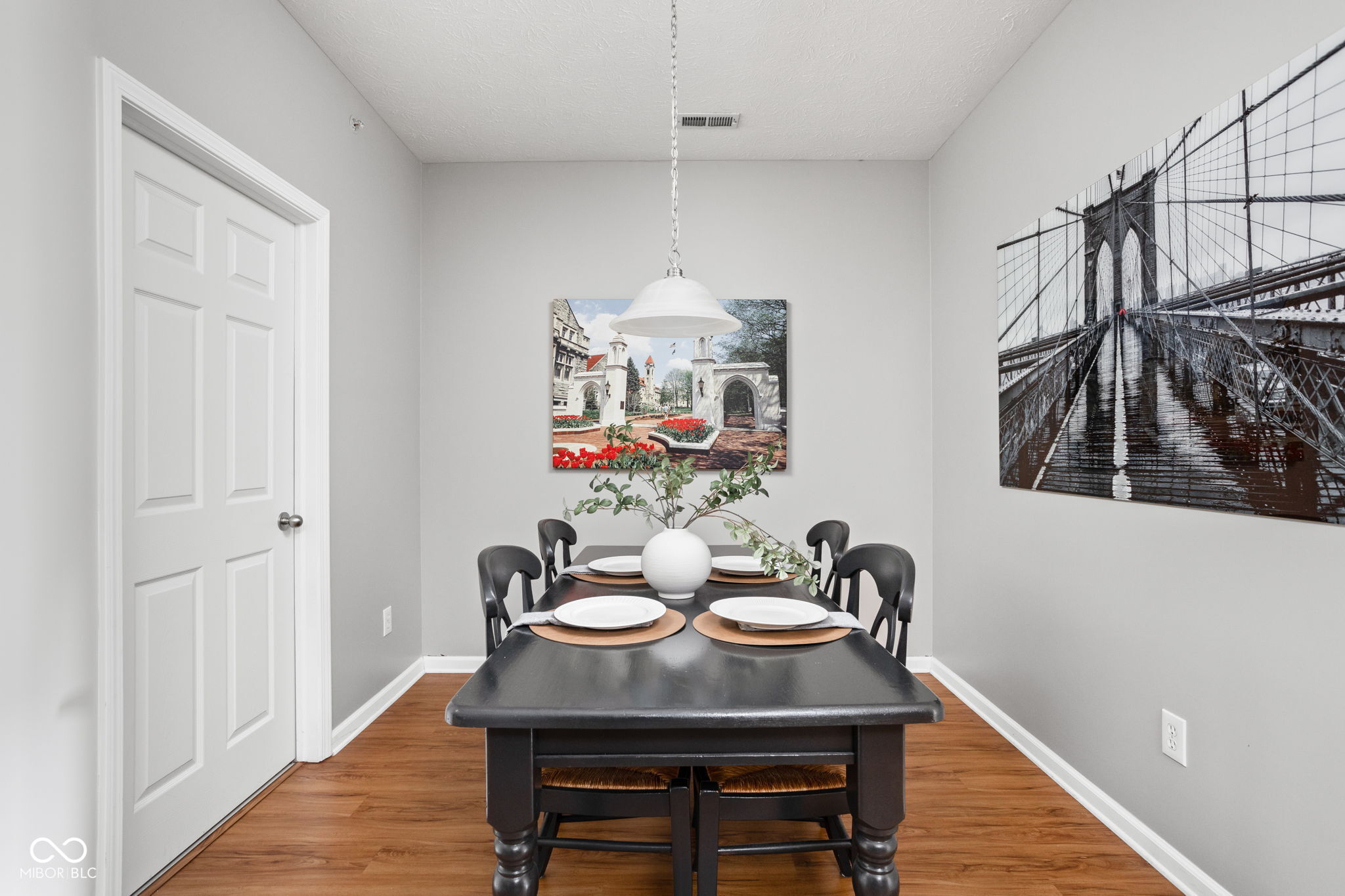 1026 Reserve Way Indianapolis, IN 46220 - Photo 11 of 39