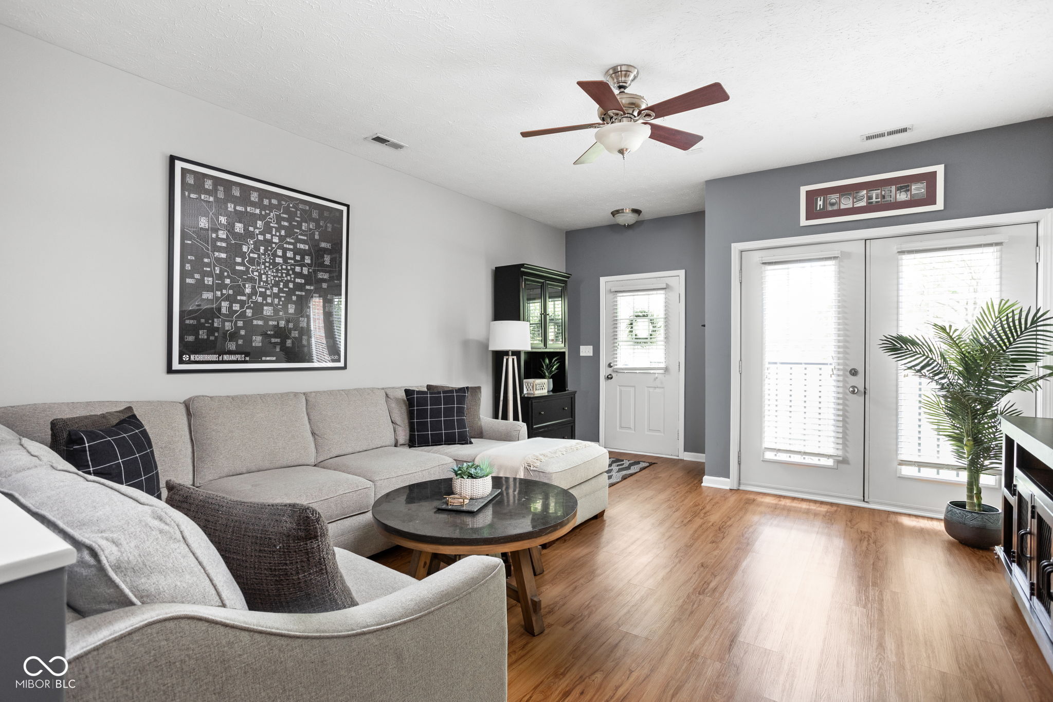 1026 Reserve Way Indianapolis, IN 46220 - Photo 7 of 39