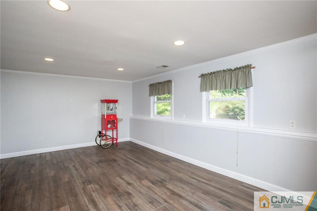3 Sherry Road East Brunswick, NJ 08816 - Photo 16 of 21 Gallery Image 16