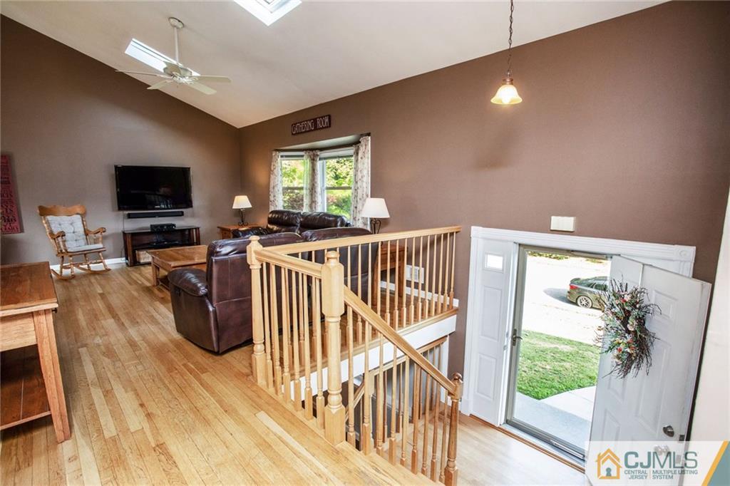 3 Sherry Road East Brunswick, NJ 08816 - Photo 8 of 21 Gallery Image 8