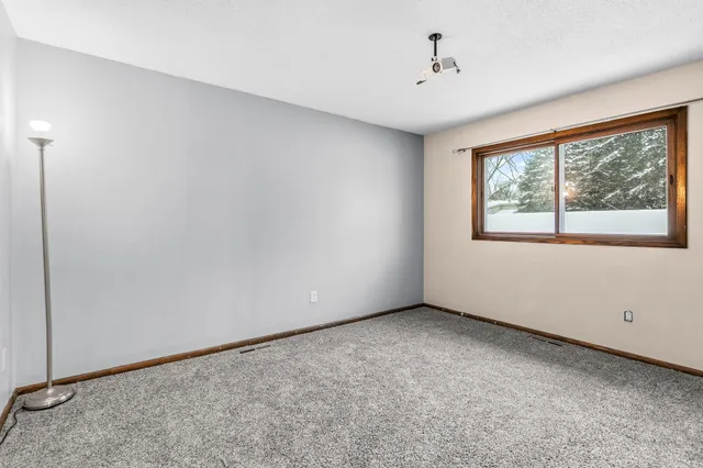 $232,000 | 5527 East Bavarian Pass, Fridley, MN 55432