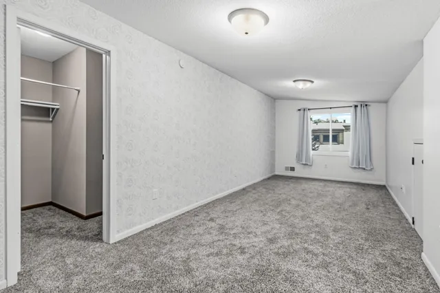 $232,000 | 5527 East Bavarian Pass, Fridley, MN 55432