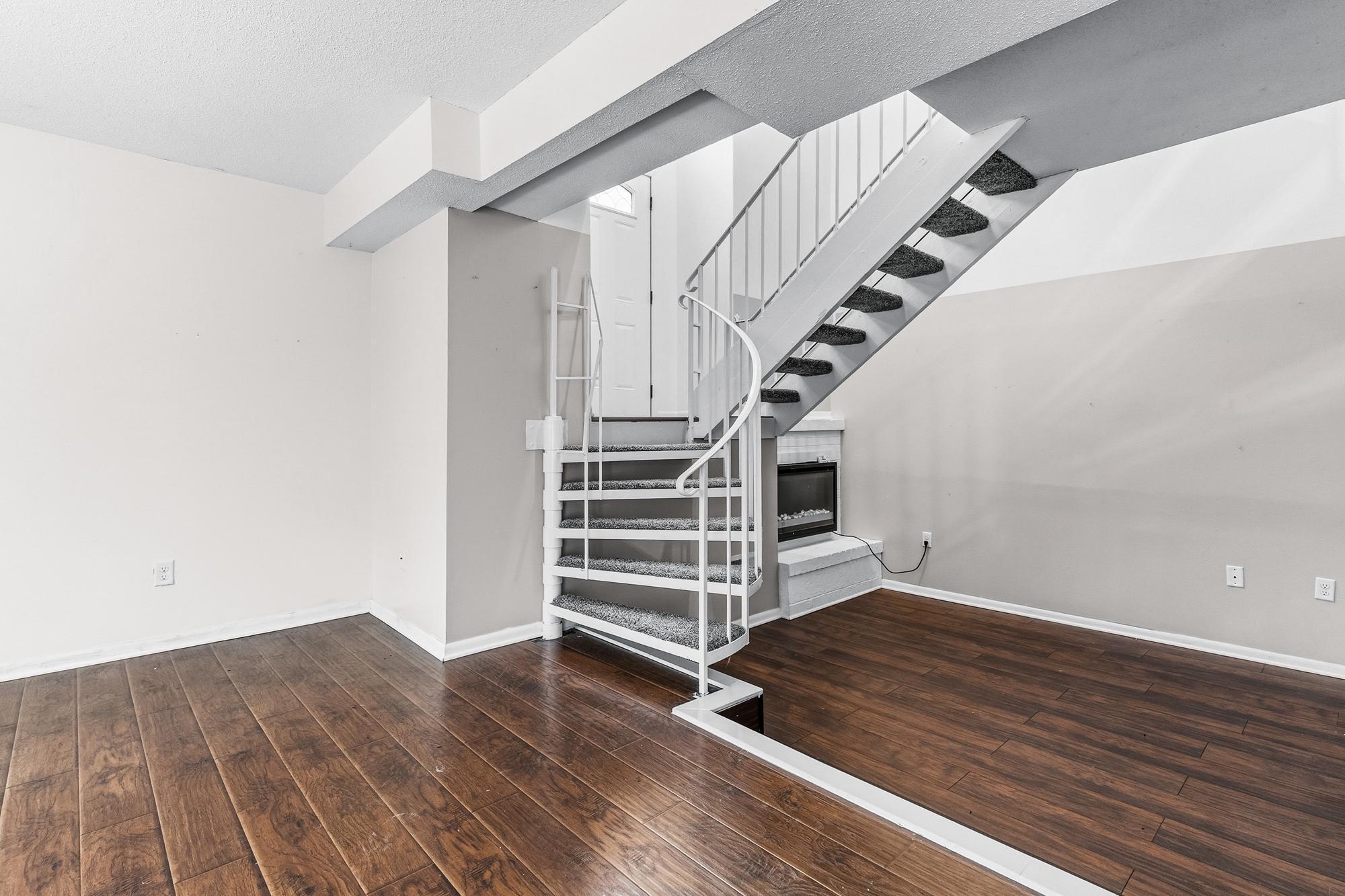 5527 East Bavarian Pass Fridley, MN 55432 - Photo 7 of 34