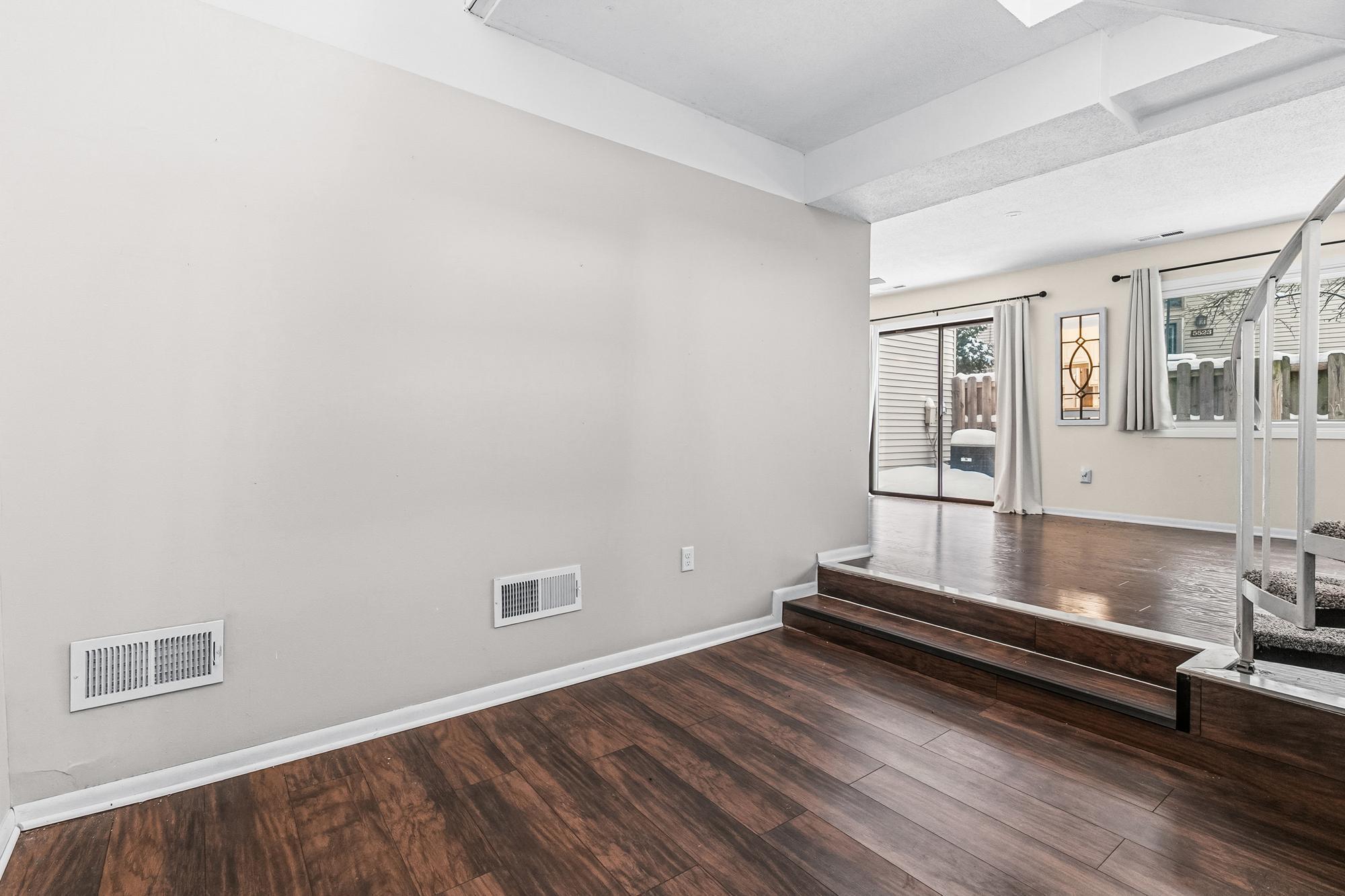 5527 East Bavarian Pass Fridley, MN 55432 - Photo 9 of 34