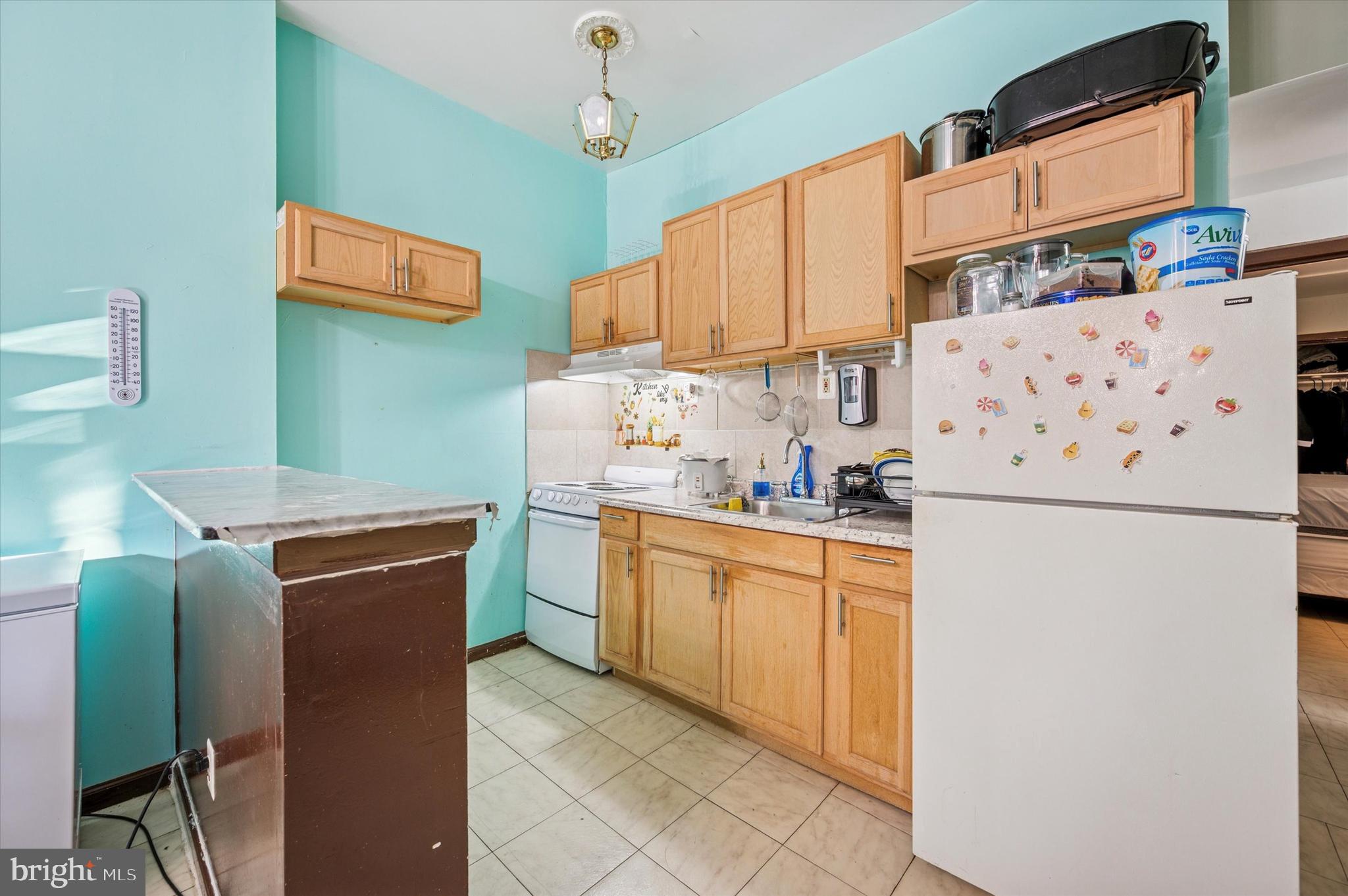 2241 North 8th Street Philadelphia, PA 19133 - Photo 14 of 24
