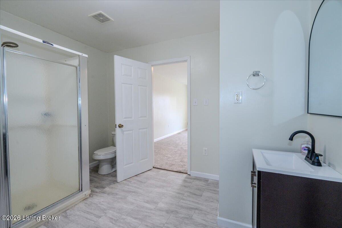 1707 North Stillwell Road Boston, KY 40107 - Photo 15 of 39 Primary Bathroom