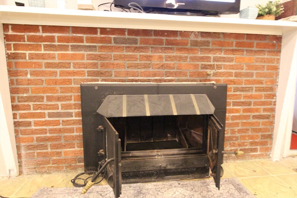 38 Albion Street Everett, MA 02149 - Photo 15 of 29