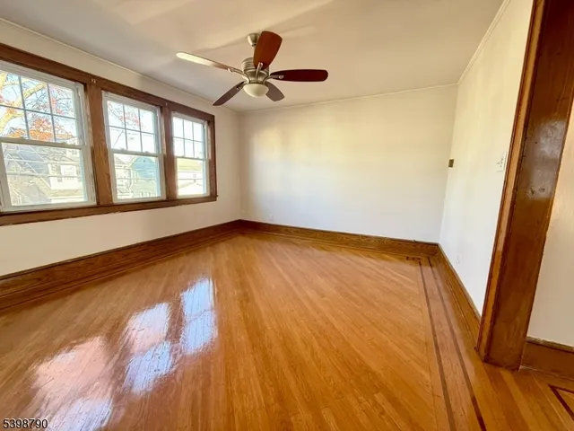 $2,200 | 19 Harding Street, Unit 2, Maplewood, NJ 07040