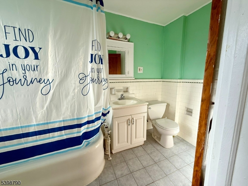 19 Harding Street, Unit 2 Maplewood, NJ 07040 - Photo 10 of 12