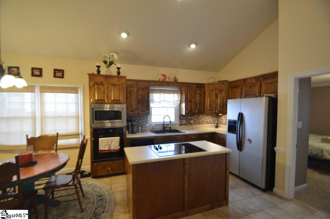 129 Sheldon Drive Moore, SC 29369 - Photo 7 of 29 Gallery Image 7