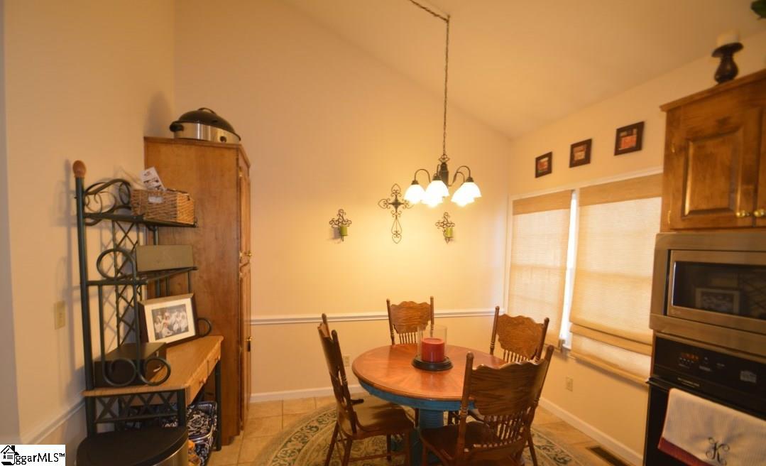 129 Sheldon Drive Moore, SC 29369 - Photo 8 of 29 Gallery Image 8