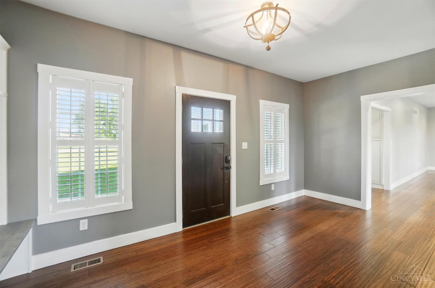 5757 West Fork Road Cincinnati, OH 45247 - Photo 7 of 56 Gallery Image 7