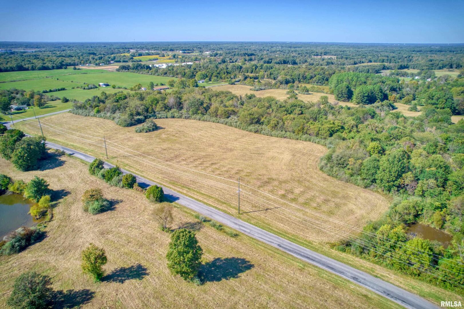 0 Cobb Hill Road Creal Springs, IL 62922 - Photo 14 of 17 a view of a field with an ocean