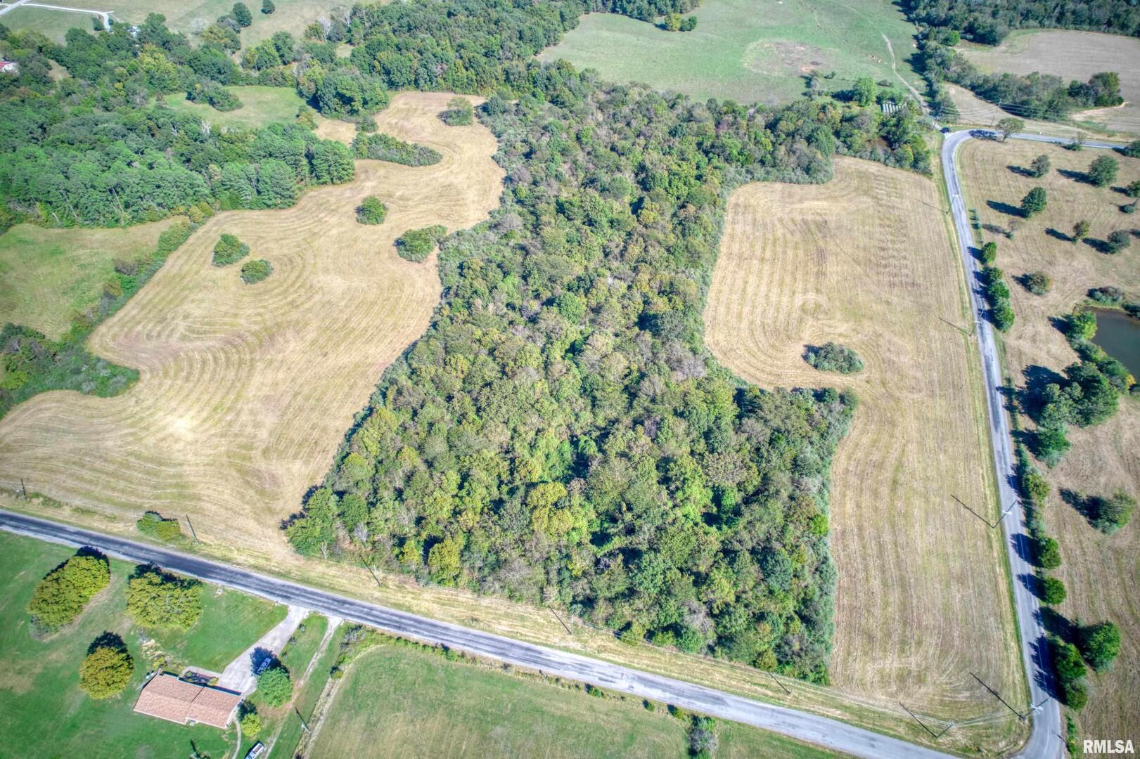 0 Cobb Hill Road Creal Springs, IL 62922 - Photo 4 of 17 an aerial view of a residential houses with outdoor space