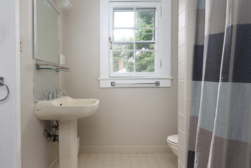 45 Waterston Road Newton, MA 02458 - Photo 13 of 24