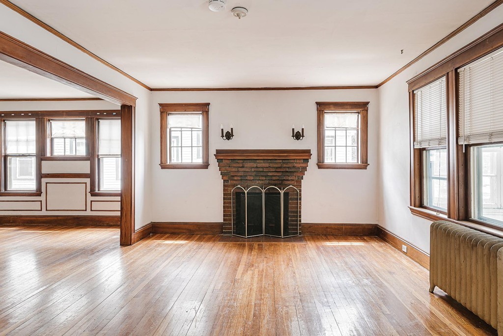 20 Carver Road East Watertown, MA 02472 - Photo 3 of 15 Gallery Image 3