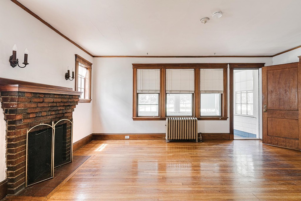 20 Carver Road East Watertown, MA 02472 - Photo 4 of 15 Gallery Image 4