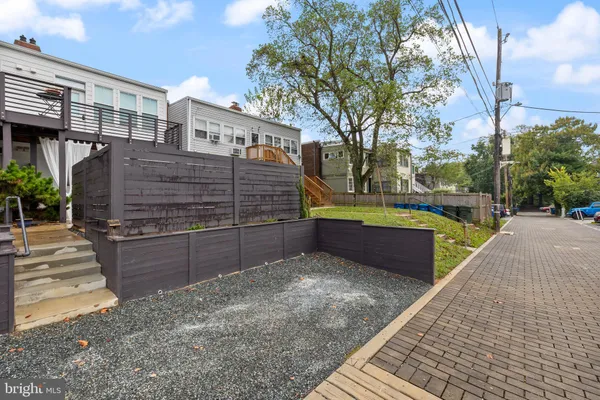 $325,000 | 2228 40th Street Northwest, Unit 1, Washington, DC 20007