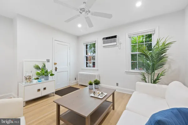 $325,000 | 2228 40th Street Northwest, Unit 1, Washington, DC 20007