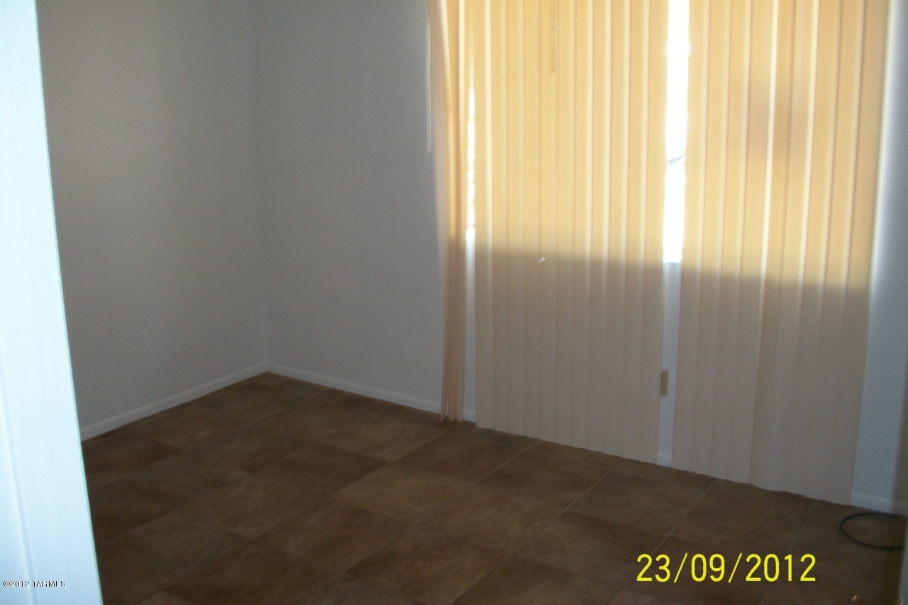 7852 East Elida Street Tucson, AZ 85715 - Photo 10 of 16