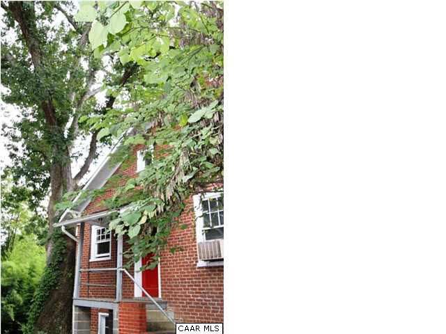 910 Rugby Road Charlottesville, VA 22903 - Photo 21 of 23 Gallery Image 21
