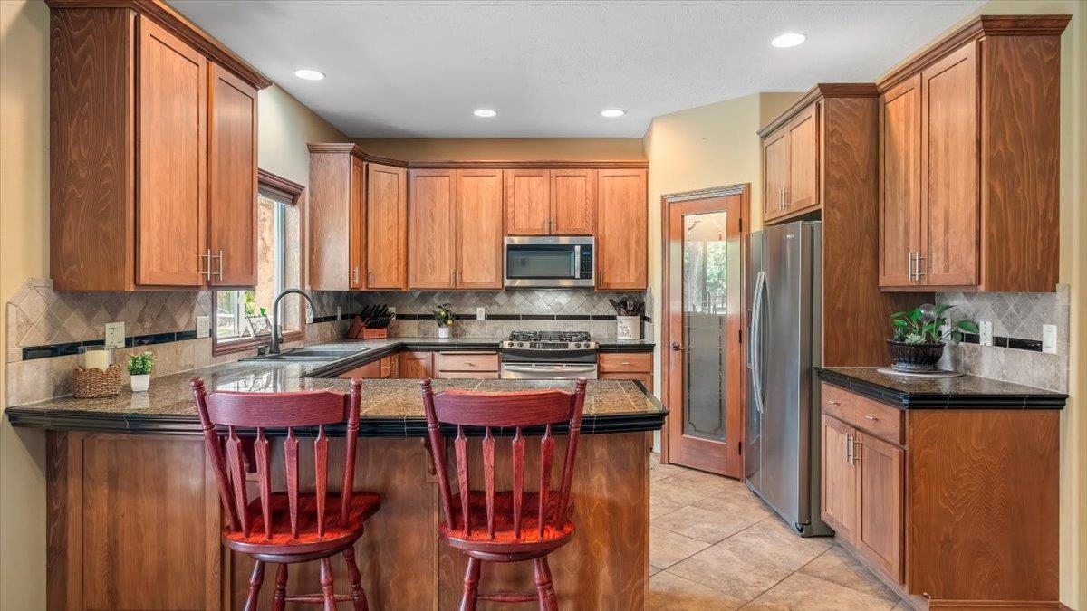 18015 North Ranchette Road Colbert, WA 99005 - Photo 14 of 49