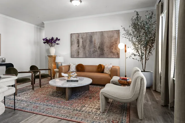 $2,422 | 476 Suffield Drive, Unit 812, Buda, TX 78610