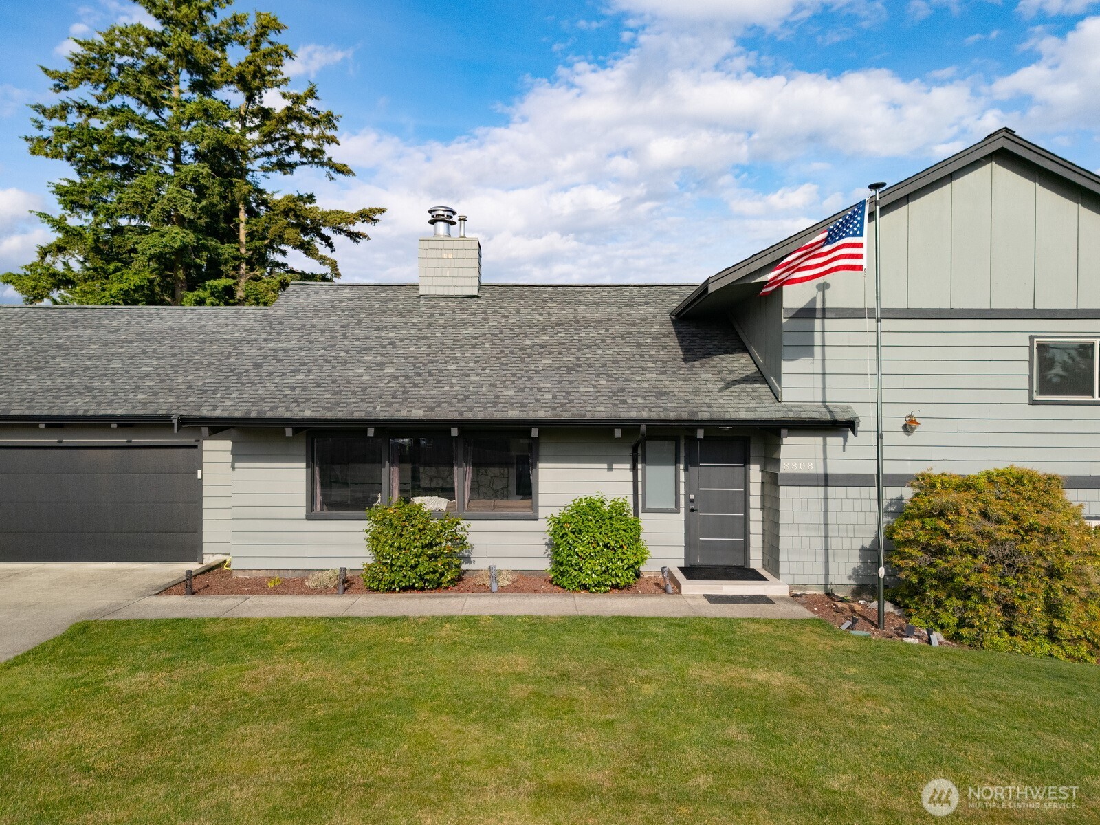 8808 Line Road Lynden, WA 98264 - Photo 5 of 36
