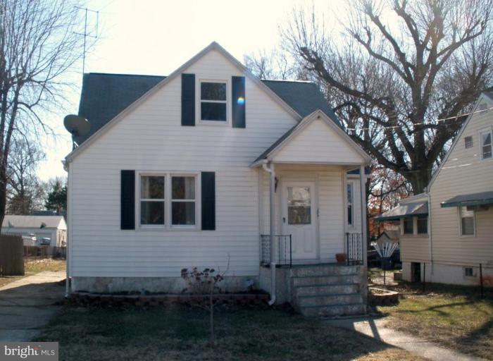 309 Townsend Road Essex, MD 21221 - Photo 4 of 14 Exterior (Main)