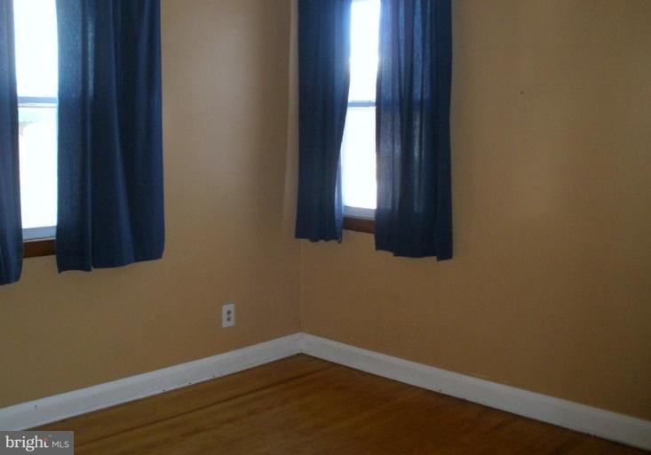 309 Townsend Road Essex, MD 21221 - Photo 7 of 14 Bedroom #1