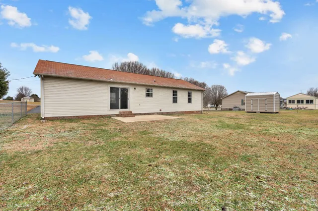 a house view with a outdoor space