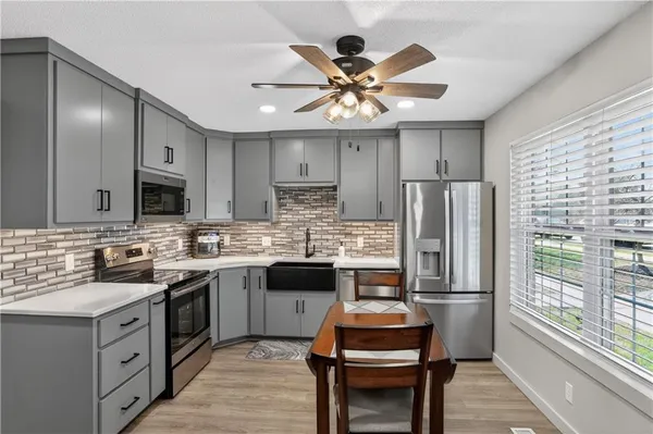 $250,000 | 201 Stonebridge Lane, Smithville, MO 64089