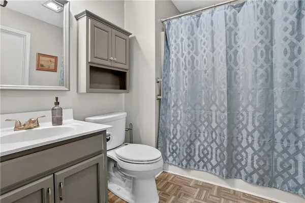 $250,000 | 201 Stonebridge Lane, Smithville, MO 64089