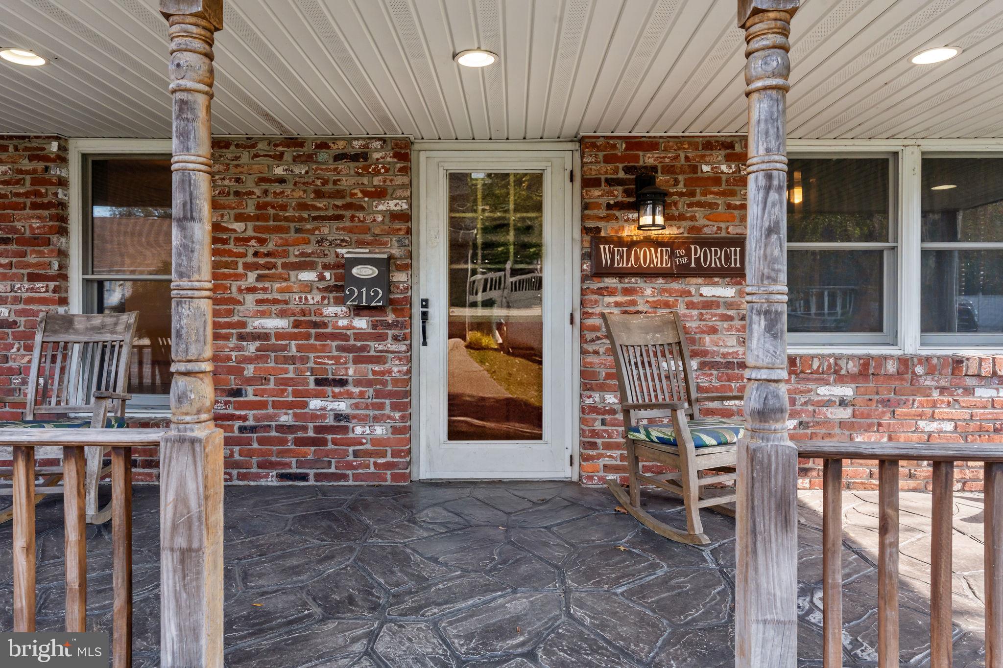 212 Plumbridge Drive Levittown, PA 19056 - Photo 2 of 19