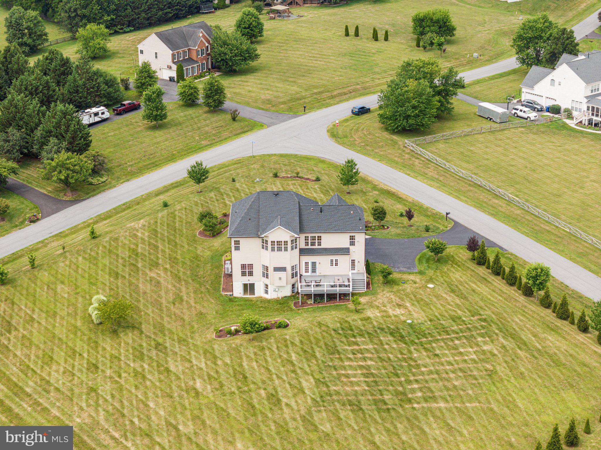 38786 Rambling Farm Drive Hamilton, VA 20158 - Photo 84 of 97