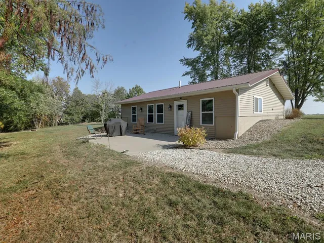 $200,000 | 28853 State Hwy Z, La Grange, MO 63448