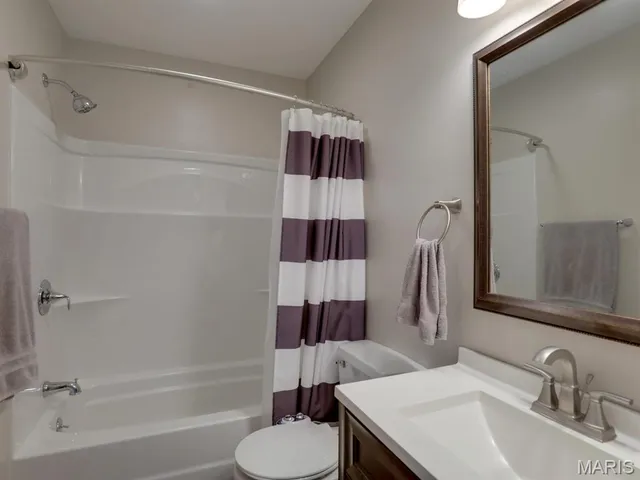 $200,000 | 28853 State Hwy Z, La Grange, MO 63448