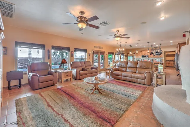 $740,000 | 1122 Thomas Bay Circle, Logandale, NV 89021