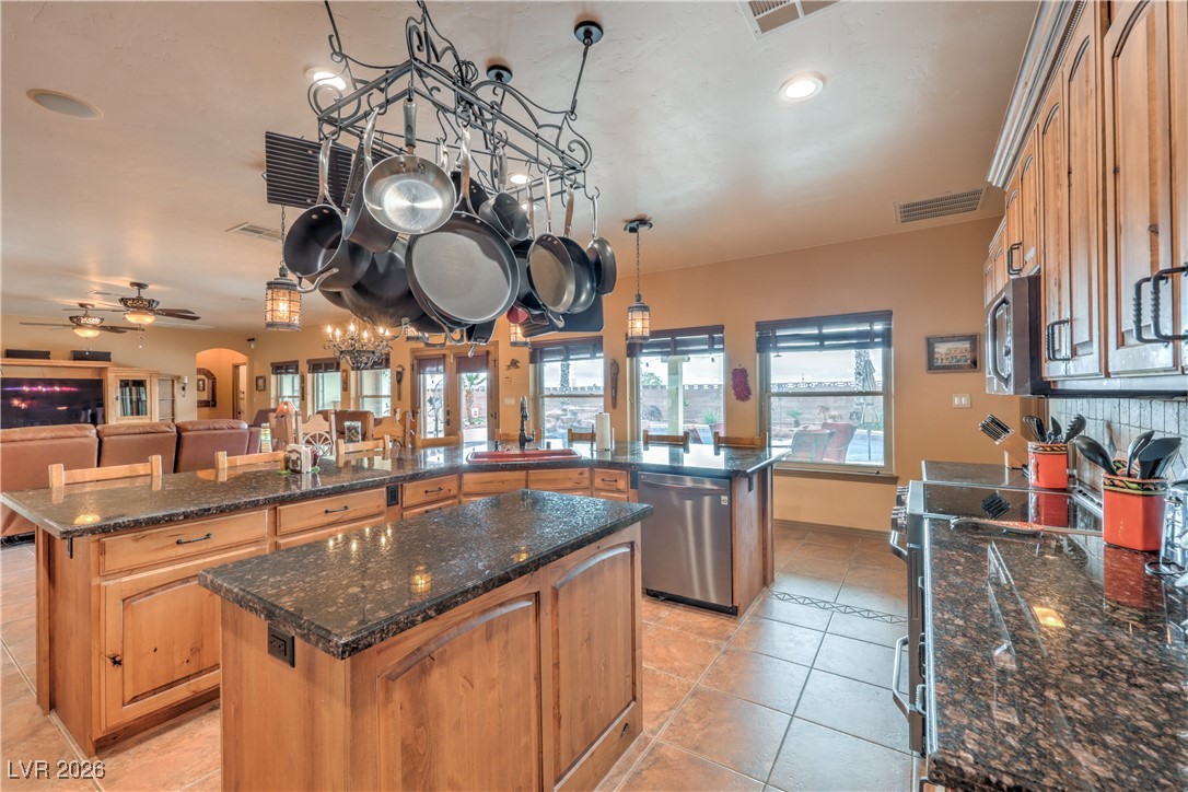 1122 Thomas Bay Circle Logandale, NV 89021 - Photo 19 of 55