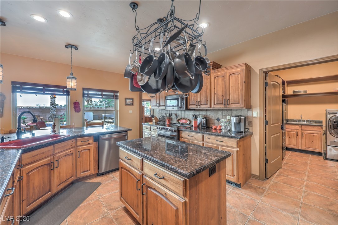 1122 Thomas Bay Circle Logandale, NV 89021 - Photo 20 of 55