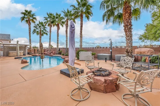 $740,000 | 1122 Thomas Bay Circle, Logandale, NV 89021