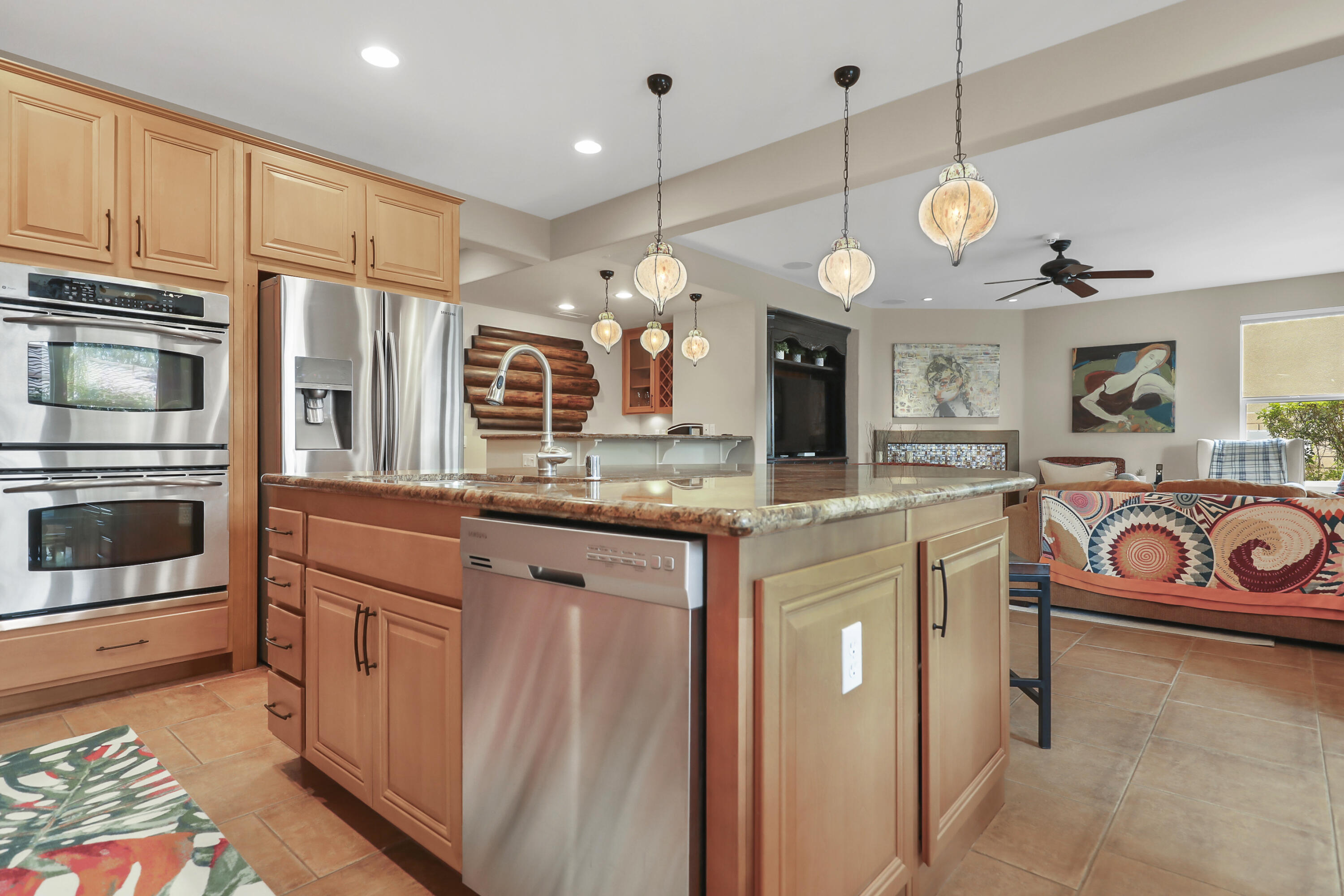 3 Clear Lake Drive Rancho Mirage, CA 92270 - Photo 13 of 47 Kitchen