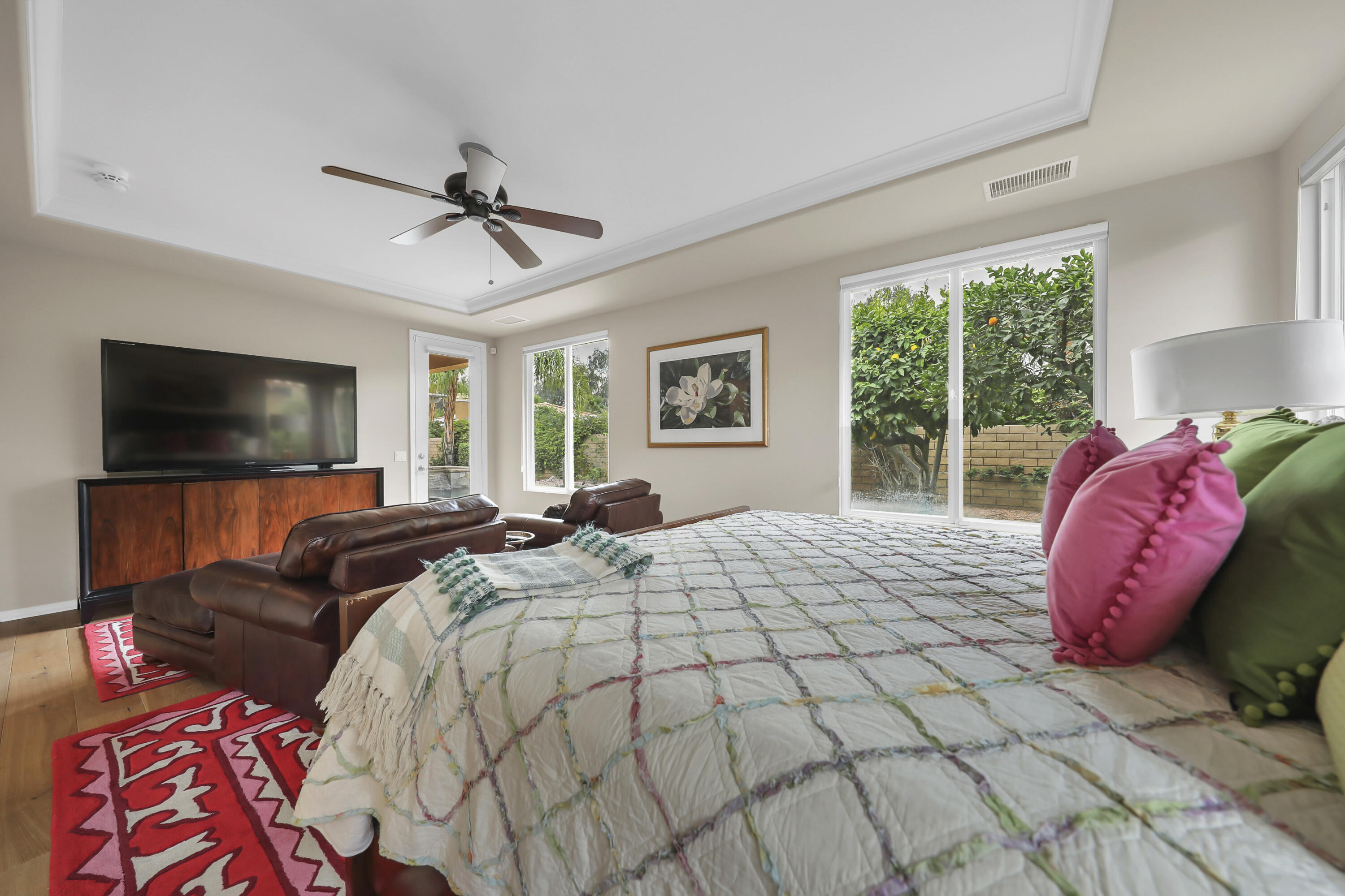 3 Clear Lake Drive Rancho Mirage, CA 92270 - Photo 20 of 47 Primary bedroom