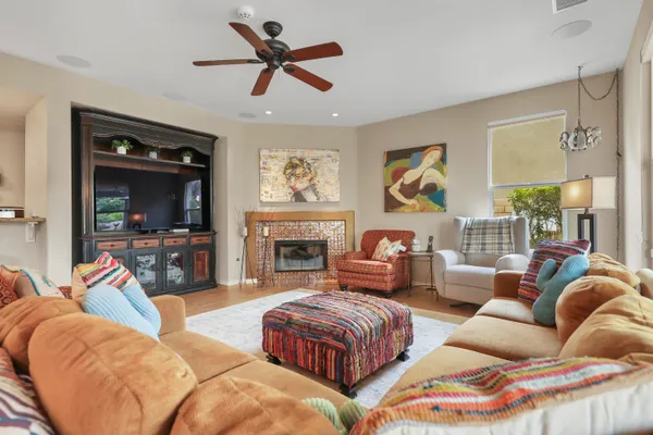 $950,000 | 3 Clear Lake Drive, Rancho Mirage, CA 92270