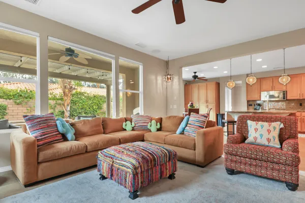 $950,000 | 3 Clear Lake Drive, Rancho Mirage, CA 92270