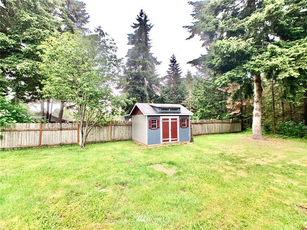 5424 187th Court Southwest Rochester, WA 98579 - Photo 14 of 21